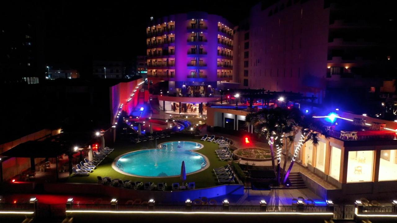 فندق اللوتس 4*