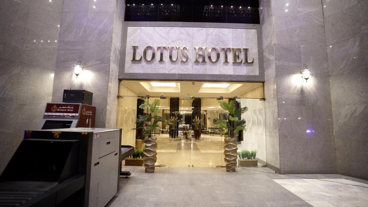 Lotus 4* Luxor