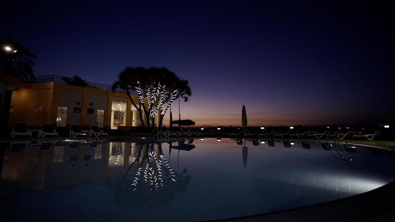 Hotel Lotus 4*